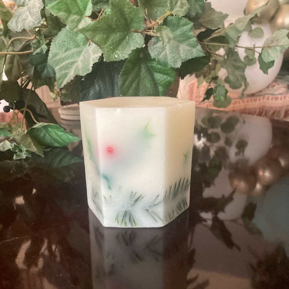 Holiday candle